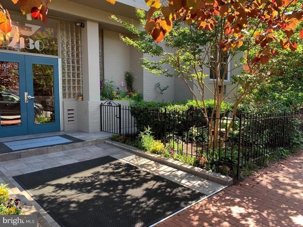 2130 N Street Nw - Photo 2