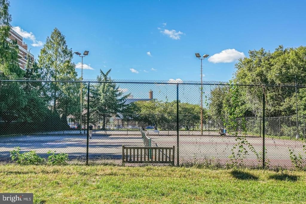 2130 N Street Nw - Photo 16