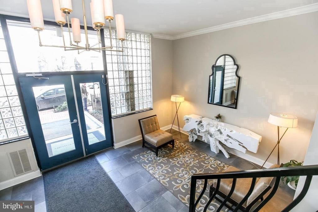 2130 N Street Nw - Photo 3
