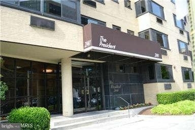 2141 I Street Nw - Photo 0