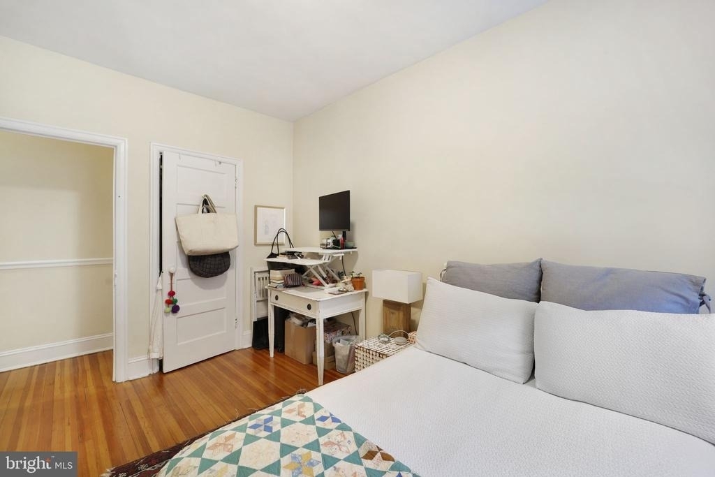 1426 12th Street Nw - Photo 17