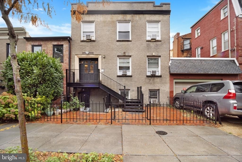 1426 12th Street Nw - Photo 19