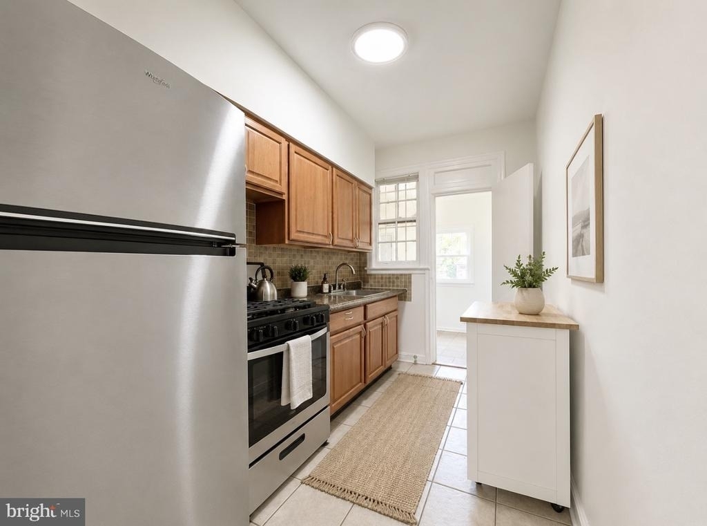 446 Mellon Street Se - Photo 9