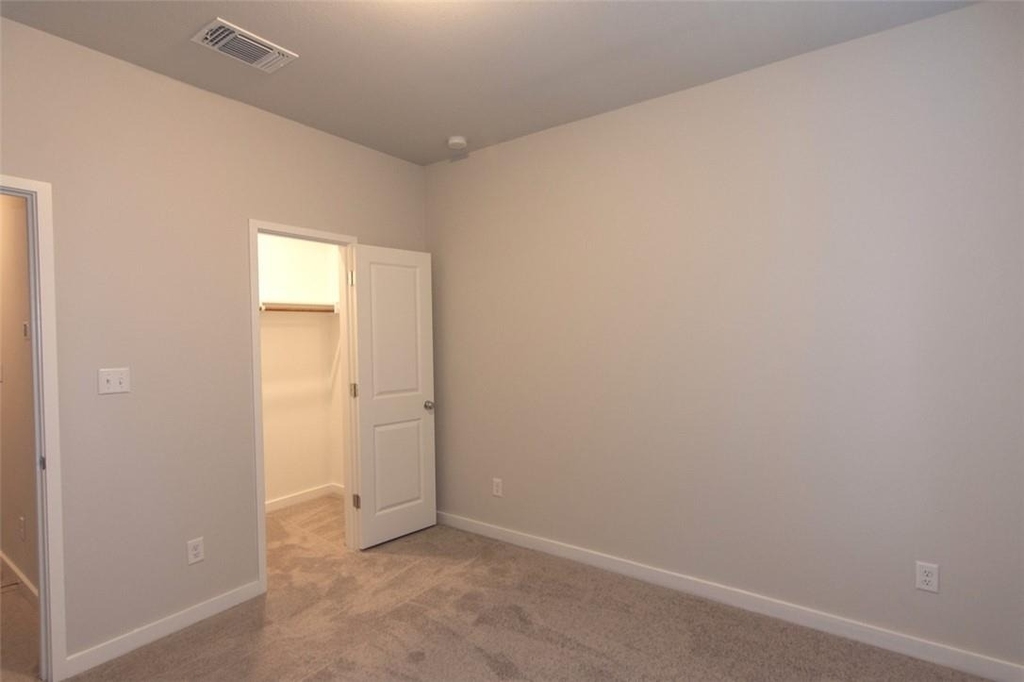 605 W South St - Photo 22