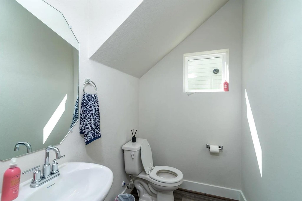 7501 Travertine Spring Dr - Photo 10