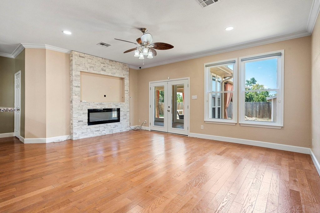 108 Colt Loop - Photo 6