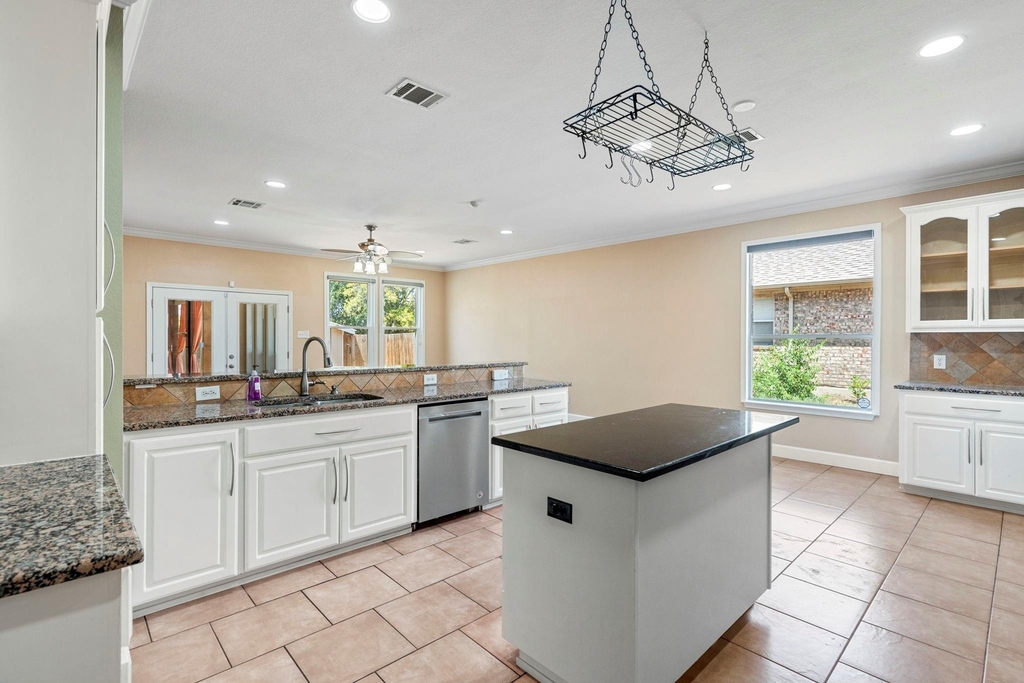 108 Colt Loop - Photo 2