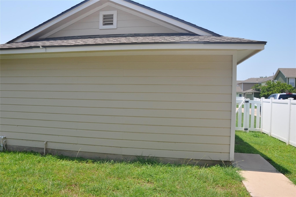 1328 Davis Mountain Loop - Photo 17