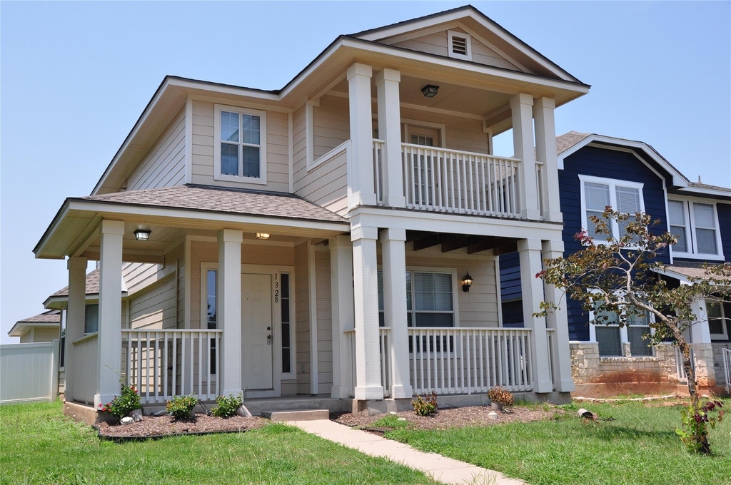1328 Davis Mountain Loop - Photo 1
