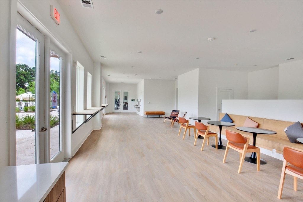 4802 S Congress Ave - Photo 17