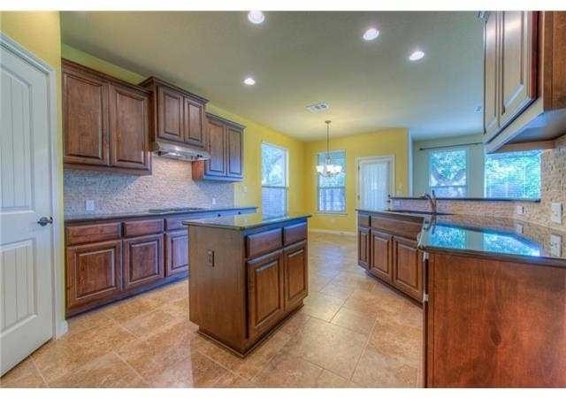 4002 Remington Rd - Photo 6