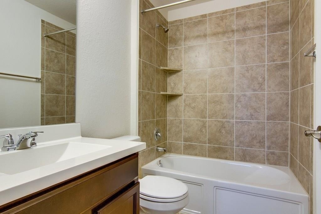 10604 Dimitrios Dr - Photo 11