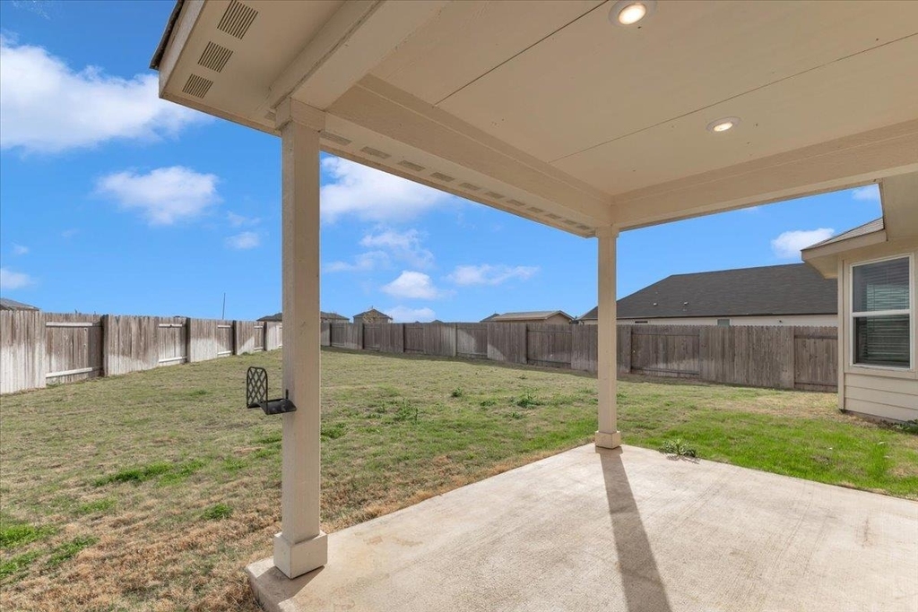 405 Grasslands Trl - Photo 34