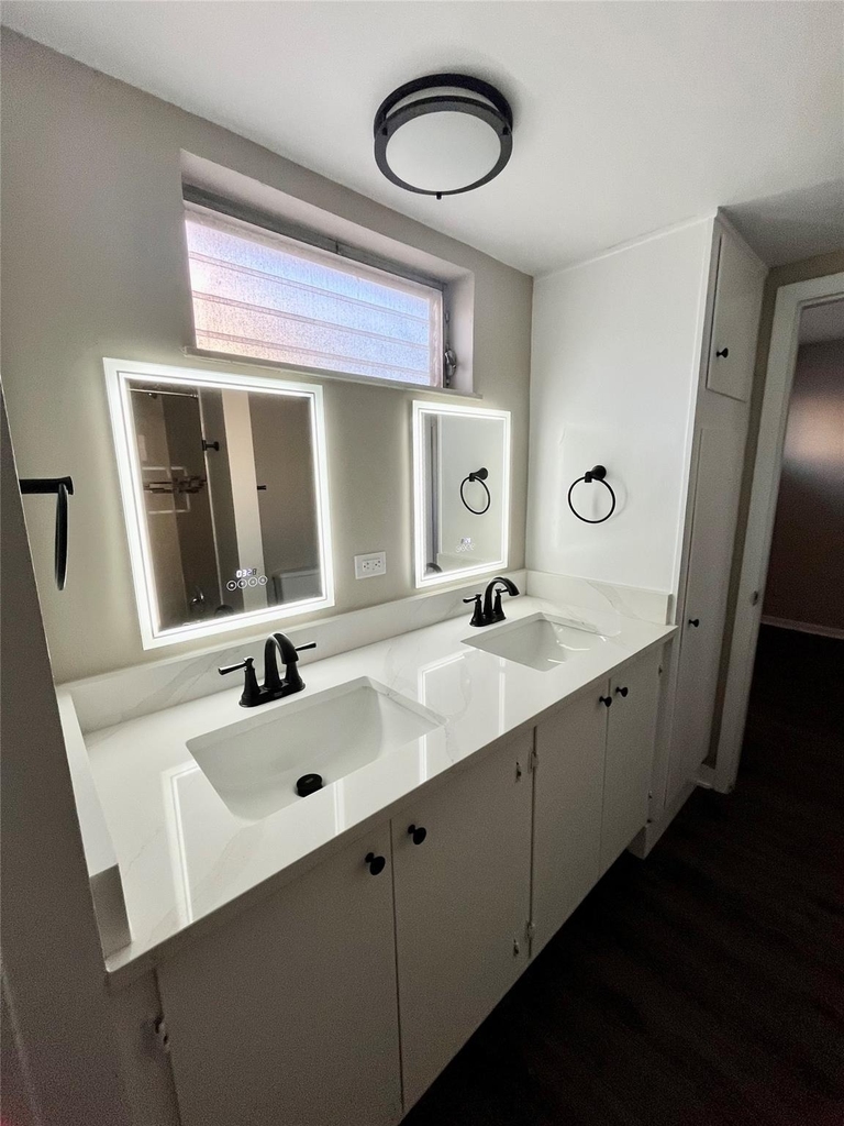 3304 Red River St - Photo 10