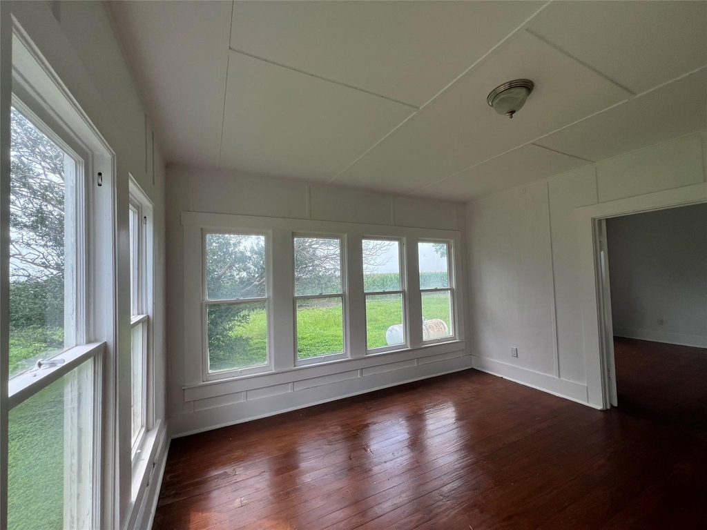 149 Private Road 9400 - Photo 7