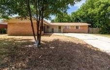 2201 Lanier Dr - Photo 0