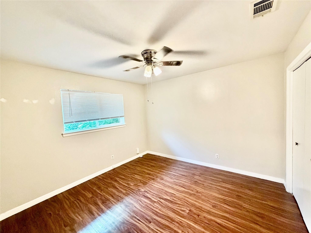2201 Lanier Dr - Photo 11