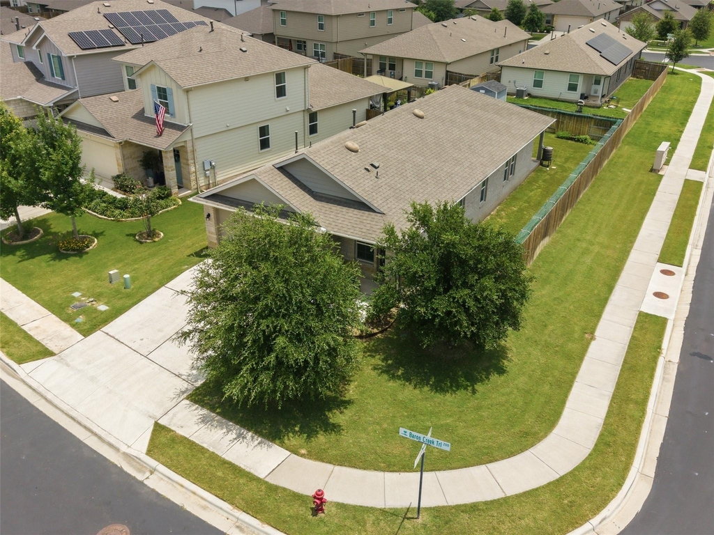 233 Baron Creek Trl - Photo 2