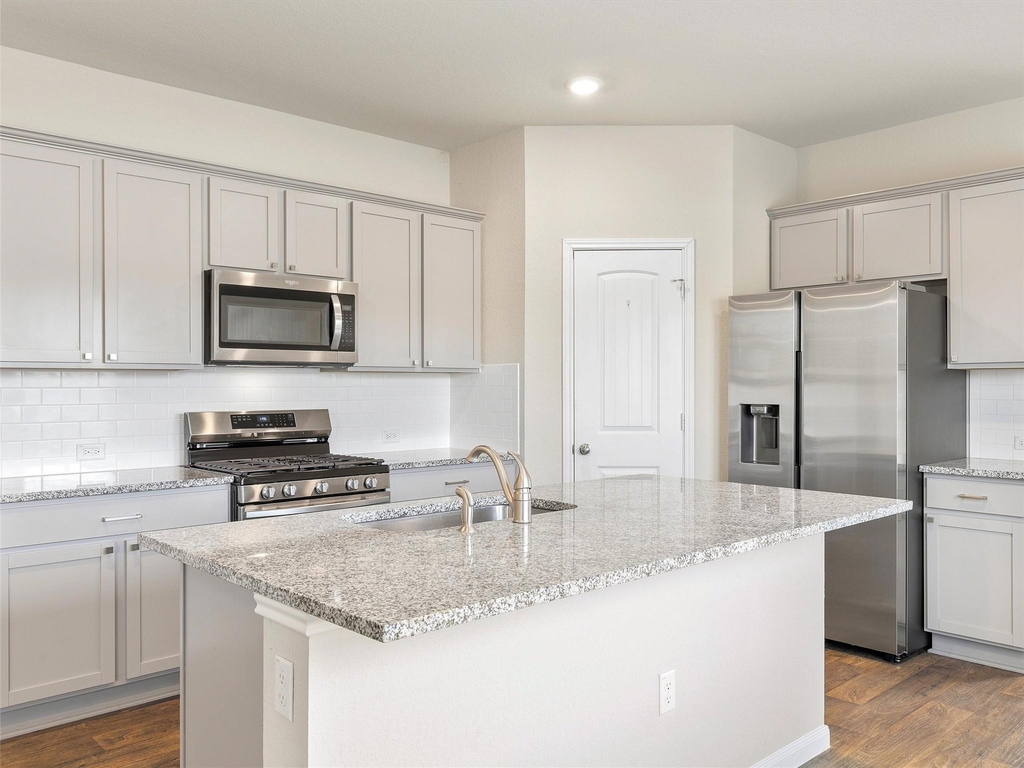 233 Baron Creek Trl - Photo 11