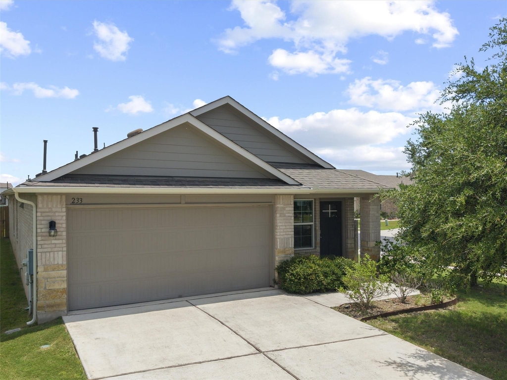 233 Baron Creek Trl - Photo 0