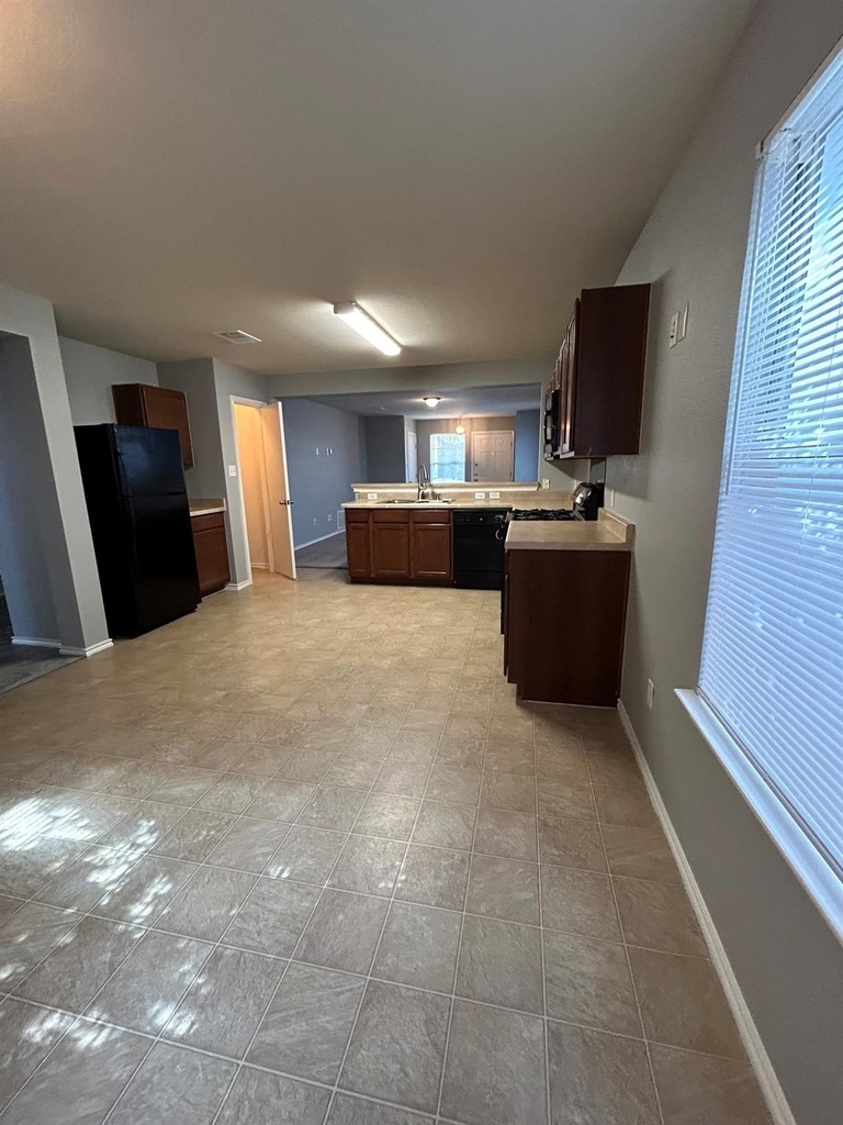 130 Quarter Ave - Photo 6