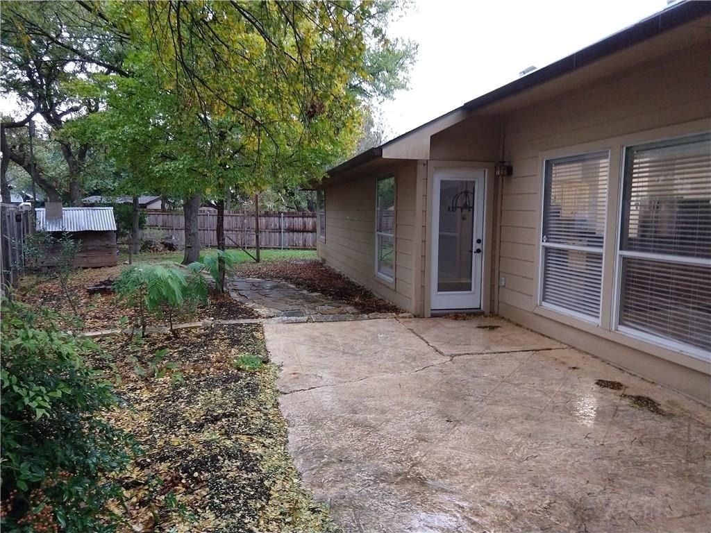 1007 Russwood Cv - Photo 12