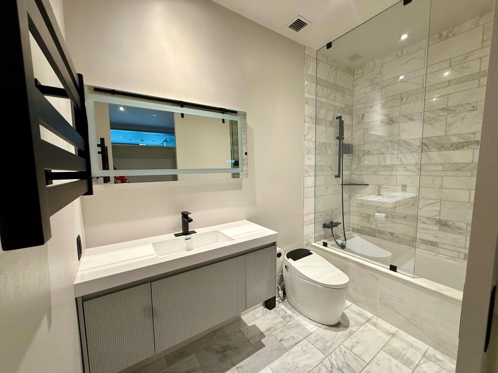 210 Lavaca St - Photo 12