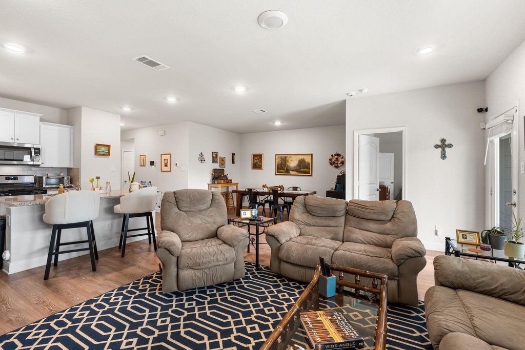 1444 Acorn Wood - Photo 9