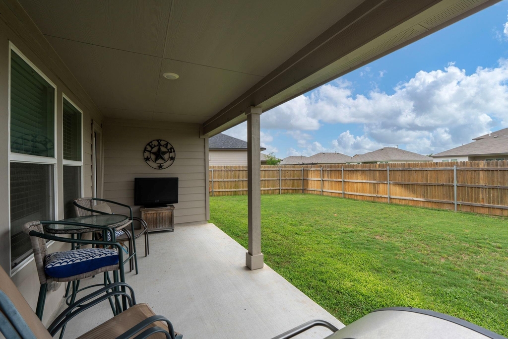 1444 Acorn Wood - Photo 27