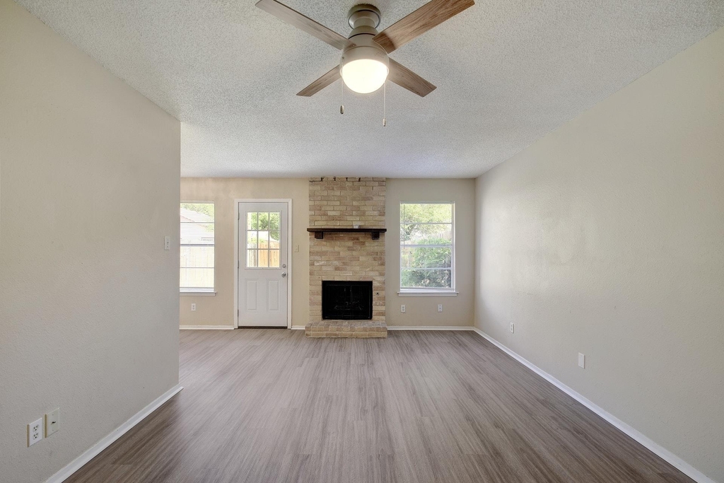 418 Linden St - Photo 4