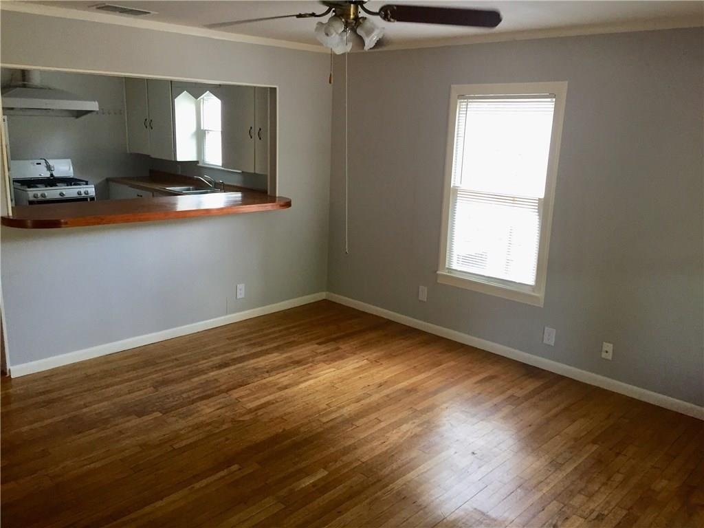 705 Franklin Blvd - Photo 6