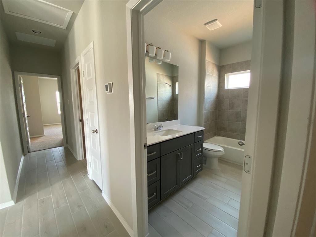 11704 Murano Dr - Photo 21