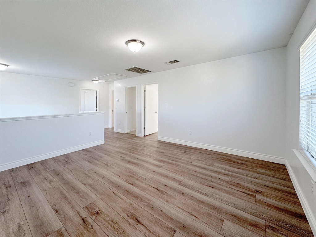 251 Triumph Rd Sw - Photo 14