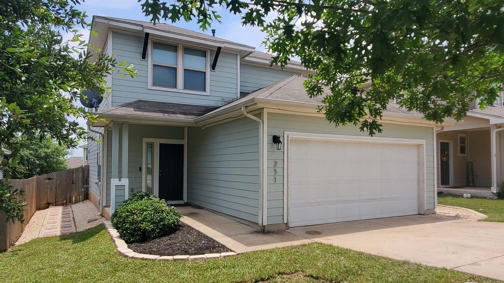 251 Triumph Rd Sw - Photo 1