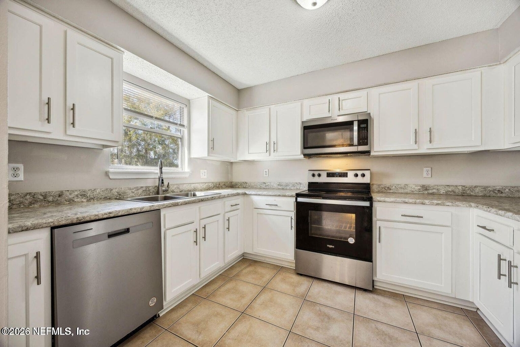 1226 Turtle Creek Drive S - Photo 3