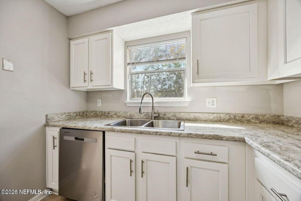 1226 Turtle Creek Drive S - Photo 4