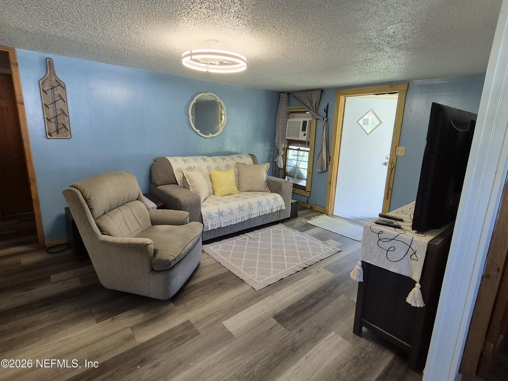 108 Mocking Bird Lane - Photo 2