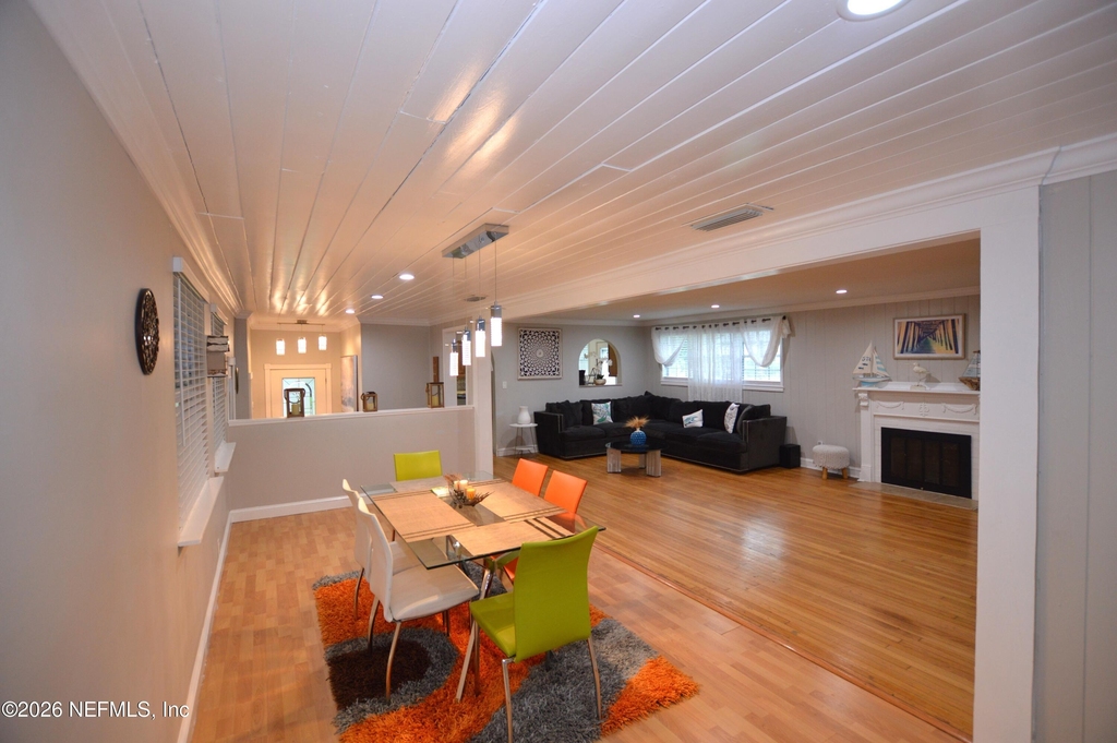 7004 Hyde Grove Avenue - Photo 5