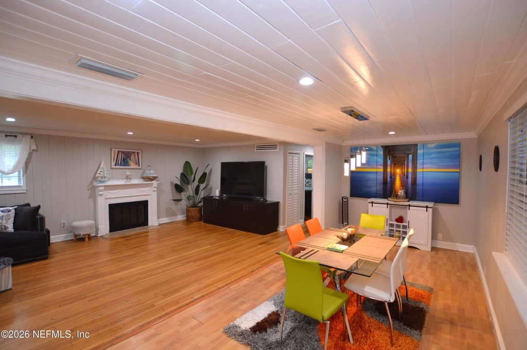 7004 Hyde Grove Avenue - Photo 3