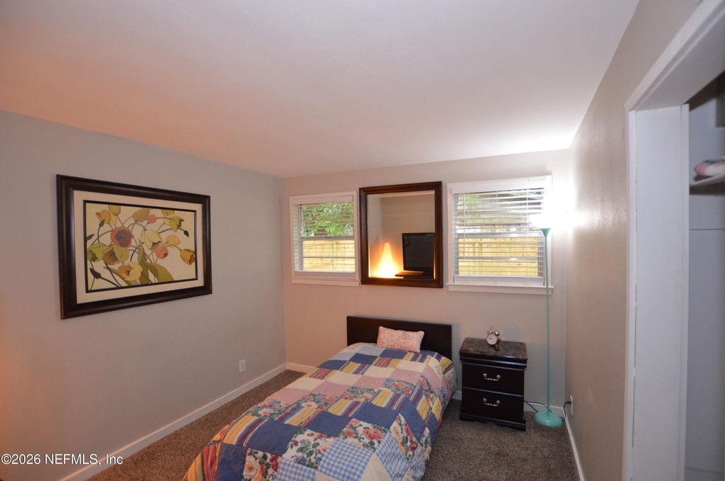7004 Hyde Grove Avenue - Photo 13