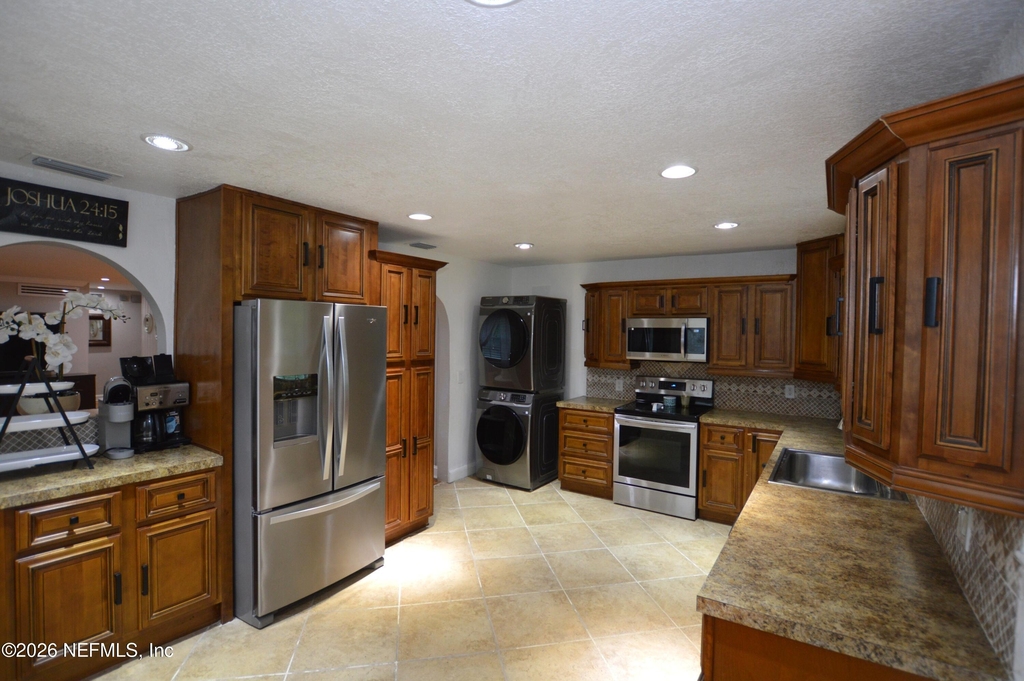7004 Hyde Grove Avenue - Photo 7