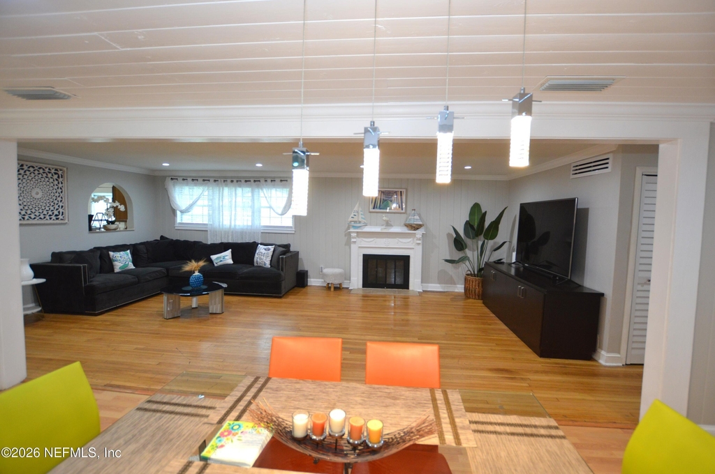 7004 Hyde Grove Avenue - Photo 6