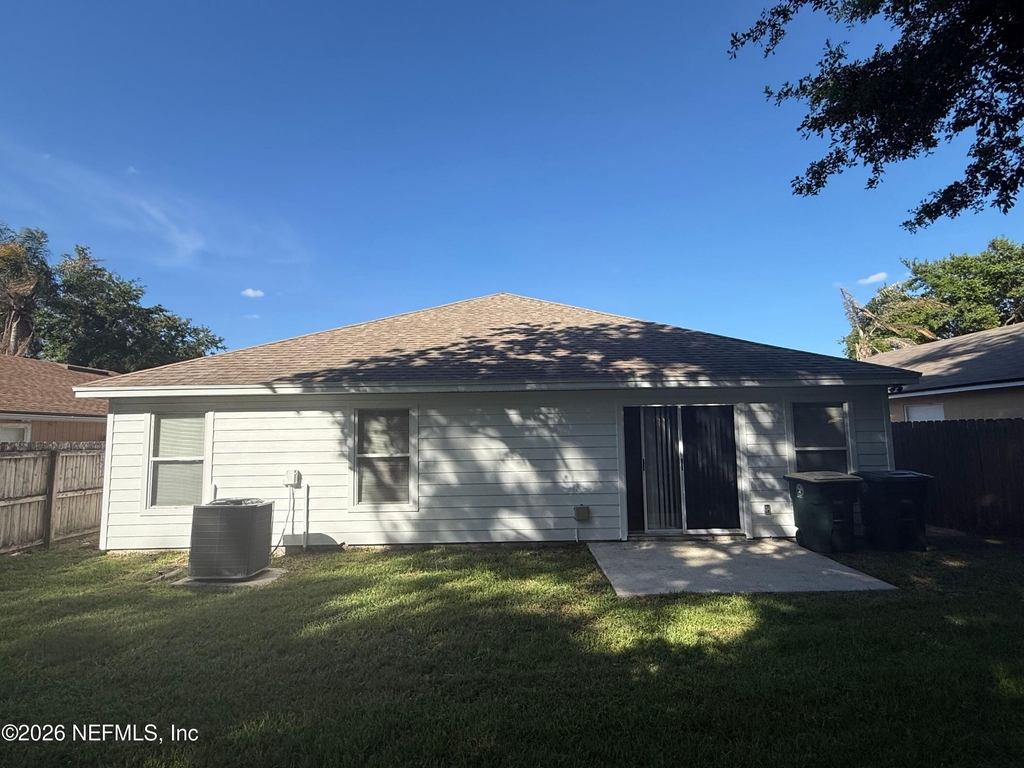 8796 Chambore Drive - Photo 30