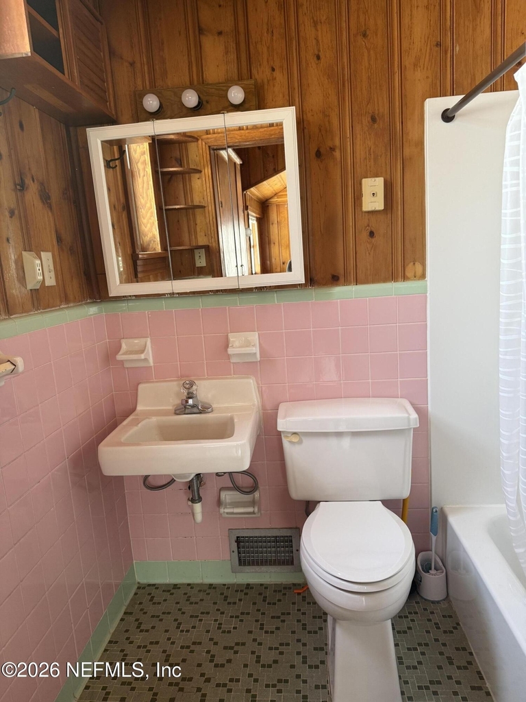 30 Cordova Street - Photo 23