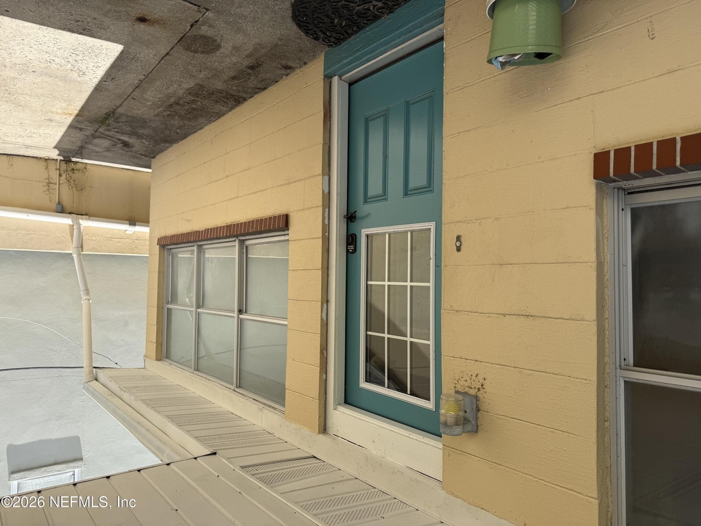 30 Cordova Street - Photo 5