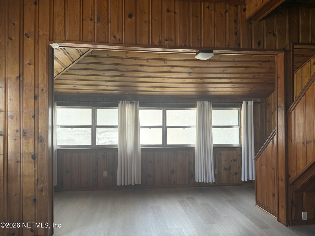 30 Cordova Street - Photo 15