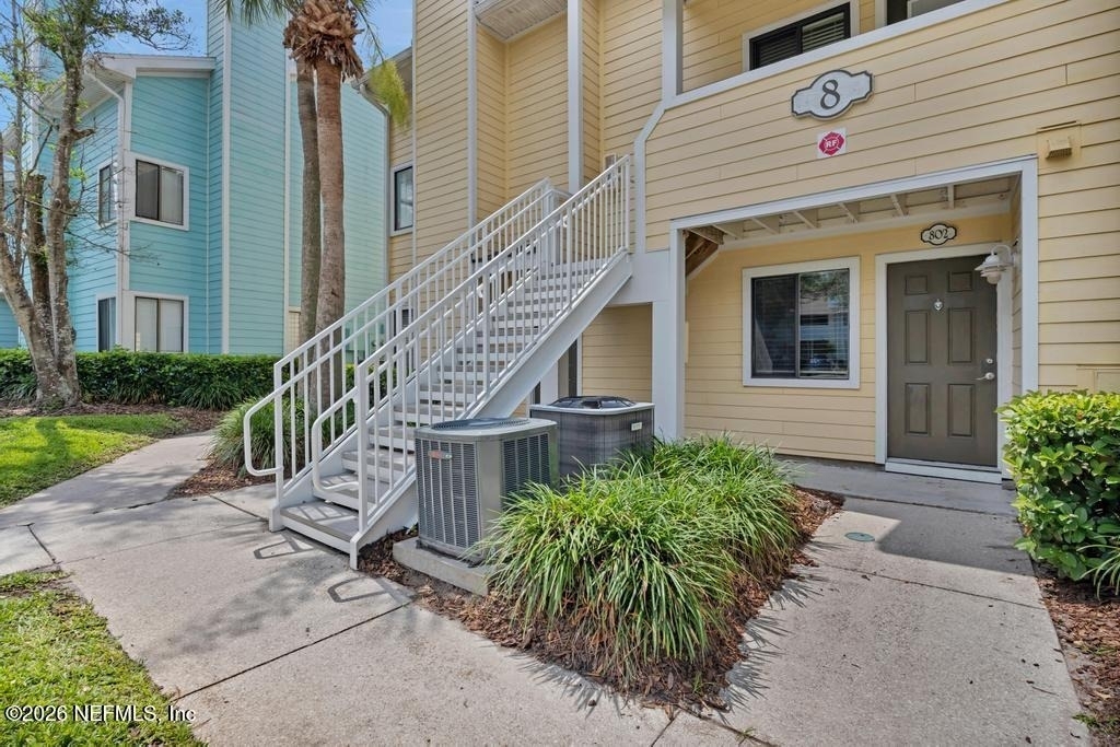 100 Fairway Park Boulevard - Photo 0