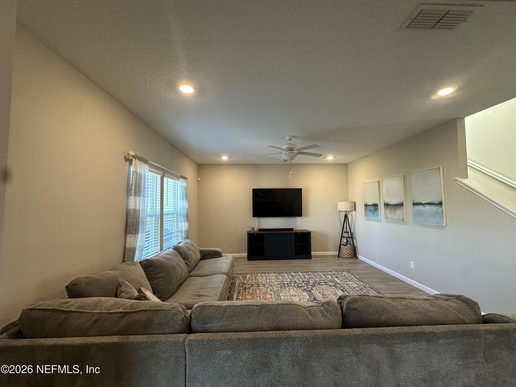 106 Ren Way - Photo 9
