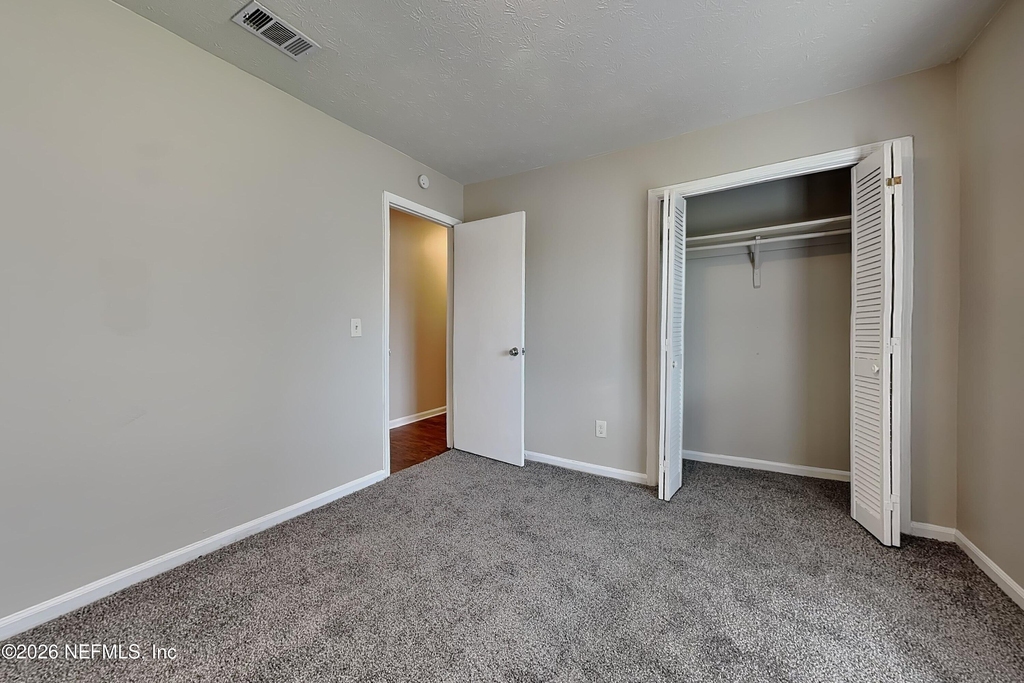 2804 Canyon Court - Photo 12