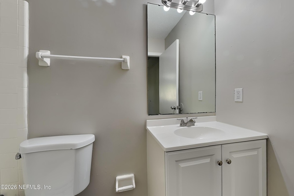 7270 Argyle Corners Drive - Photo 9